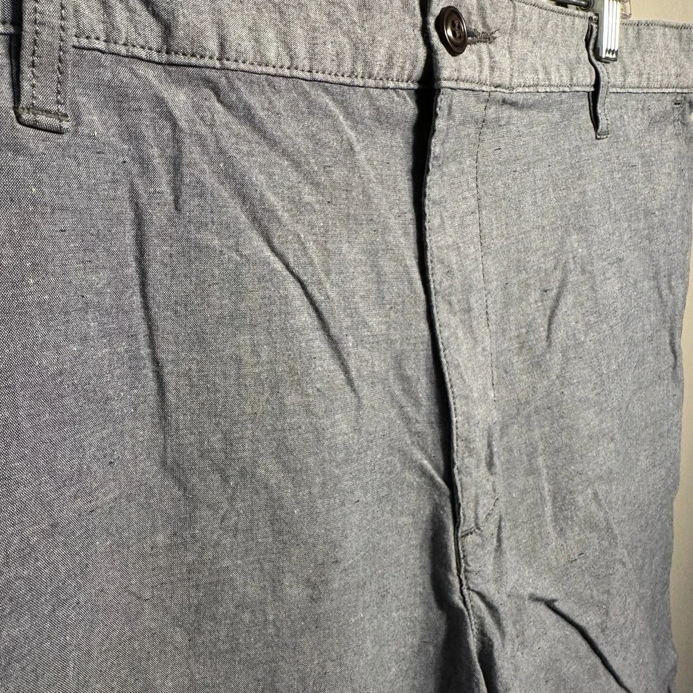 Dockers Shorts Mens 40 Blue Chambray Cotton Chino Flat Front 9 Inseam Casual